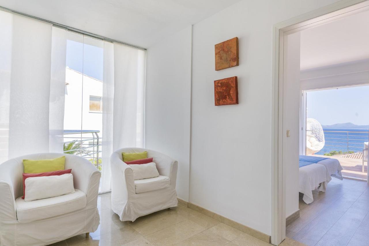 Villa Alcanada - Family Only *