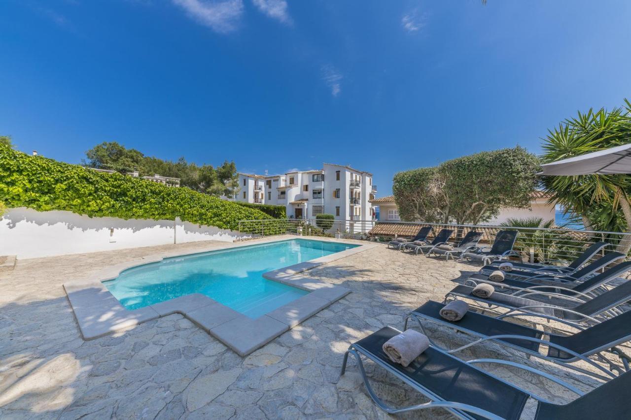 Alcanada - Family Only Villa