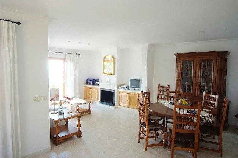 Villa Alcanada - Family Only